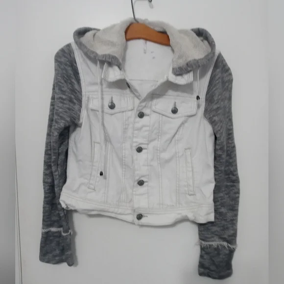Free People Distressed White Denim Button Up Hooded Jacket Gray thermal Contrast - Picture 5 of 16